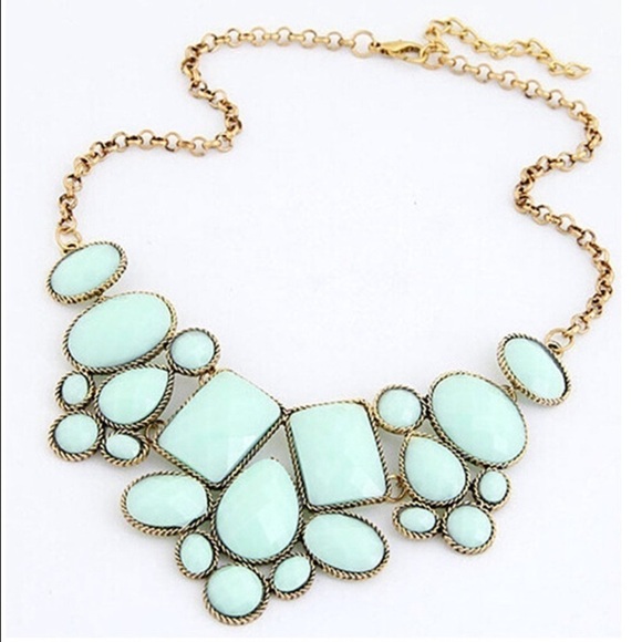 NEW!! Mint Enamel Statement Necklace - Picture 1 of 4